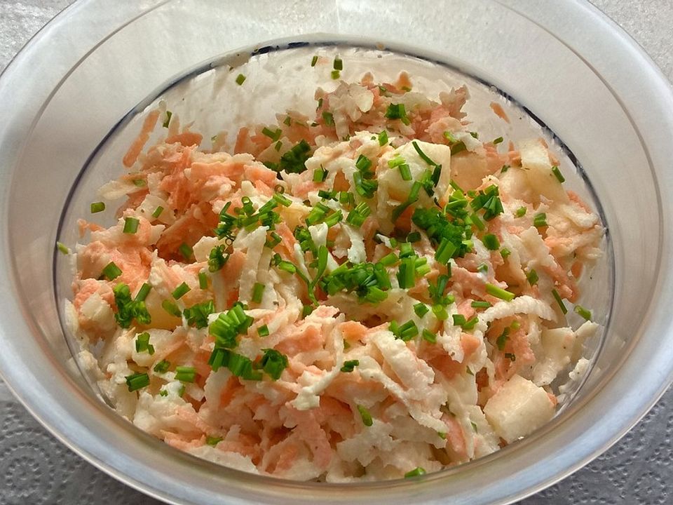 Schwarzer Rettich-Karotten-Salat von patty89| Chefkoch