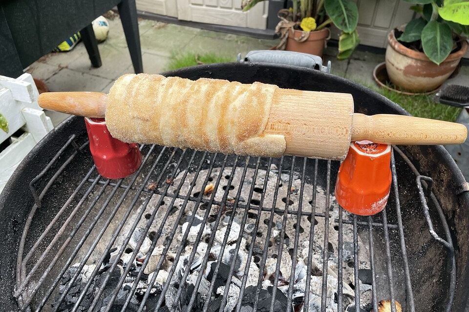 Kürtöskalacs – Baumstriezel aus Siebenbürgen