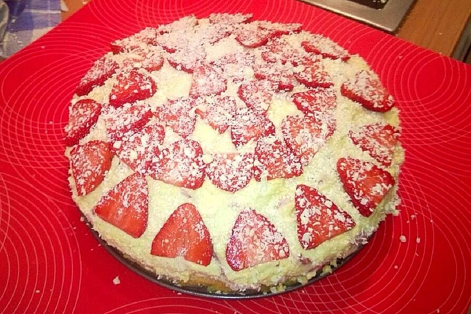 Torte mit weißer Schokolade und Vanillemousse