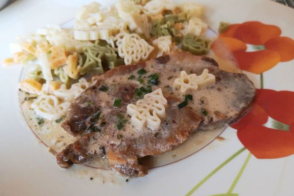 Schopfbraten mit Knoblauch-Senf-Kruste