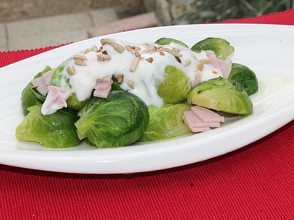 Rosenkohl-Schinken-Salat von patty89| Chefkoch