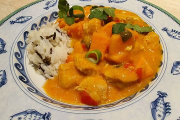 Blutorangen-Curry mit Süßkartoffeln