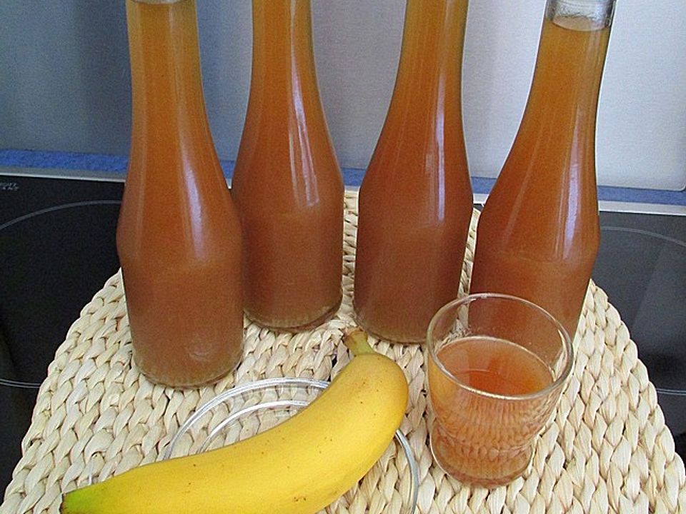 Bananenlikör aus Obstwasser von movostu | Chefkoch