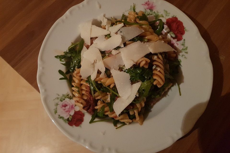 Nudelsalat auf italienisch