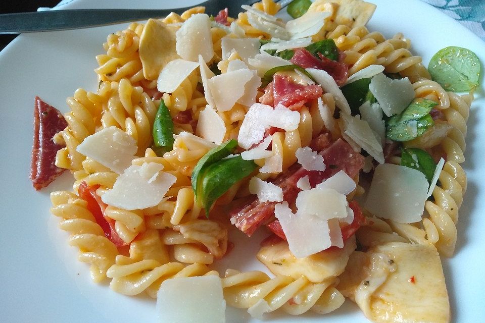 Nudelsalat auf italienisch