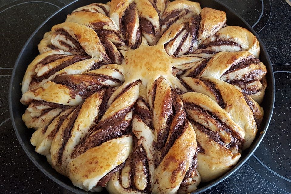 Nutella-Blume aus Brioche