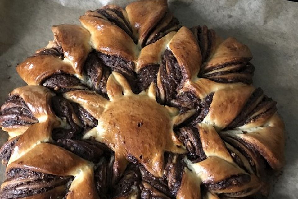 Nutella-Blume aus Brioche