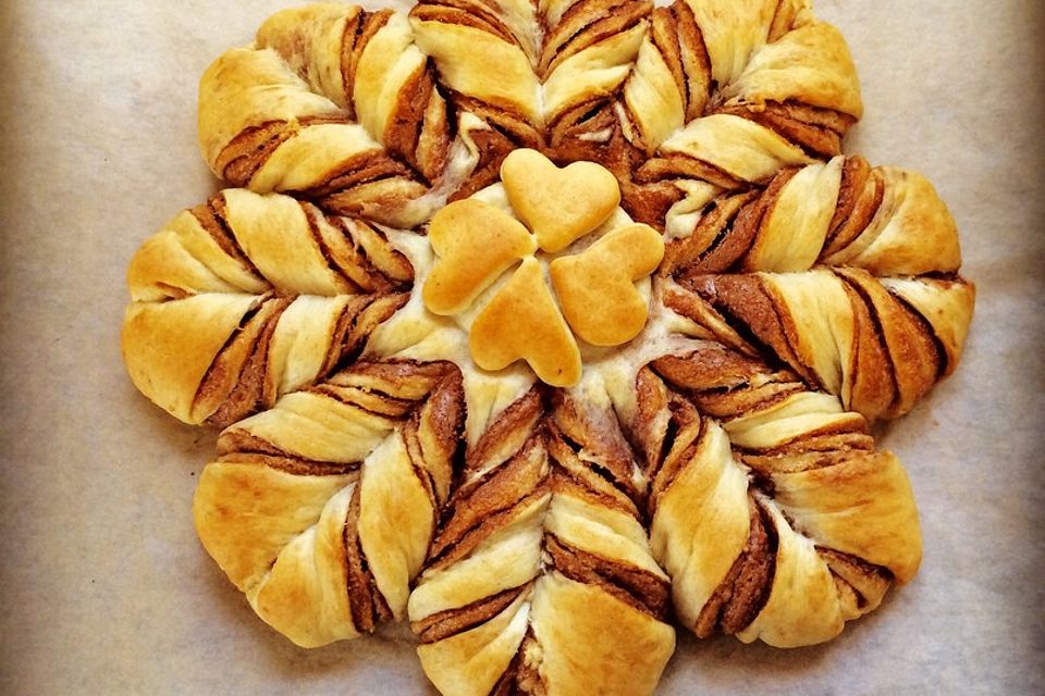 Nutella-Blume aus Brioche