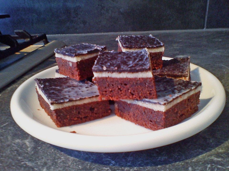 Marzipan - Schokoladenkuchen vom Blech von emmy-lina| Chefkoch