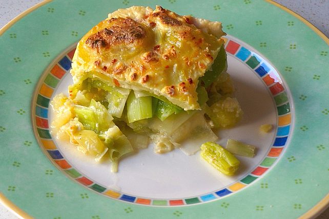 Lauch-Kartoffel-Auflauf mit Schafskäse von Eisbaerbonzo| Chefkoch