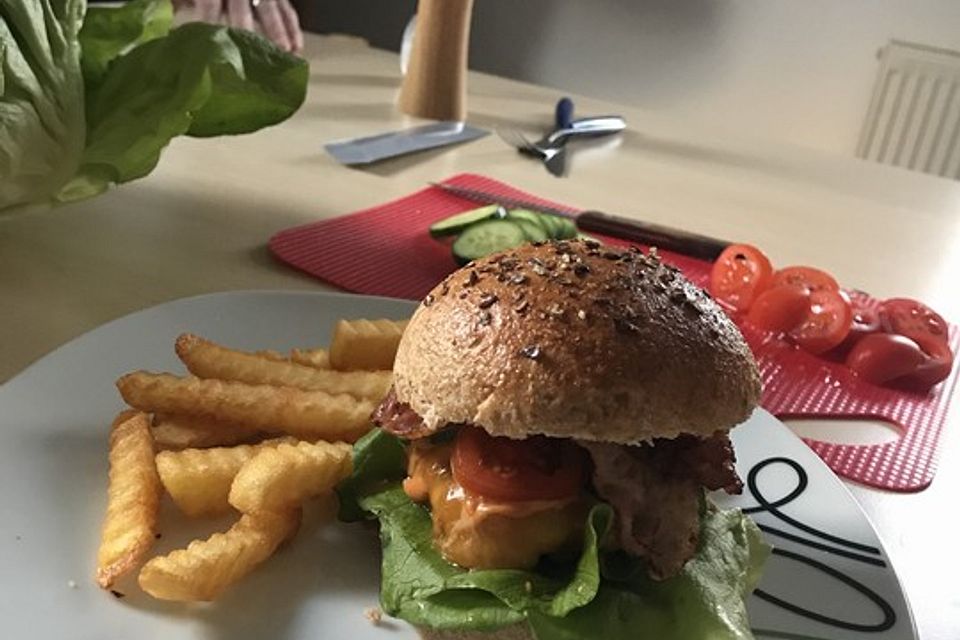 Vollkorn-Burgerbrötchen