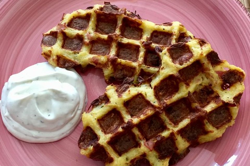 Kartoffelrösti aus dem Waffeleisen