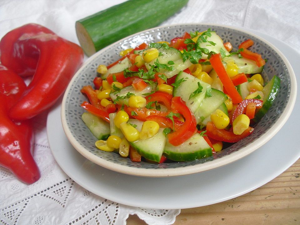 Paprika-Gurken-Mais-Salat von Jasmin-Petra-Wenzel| Chefkoch