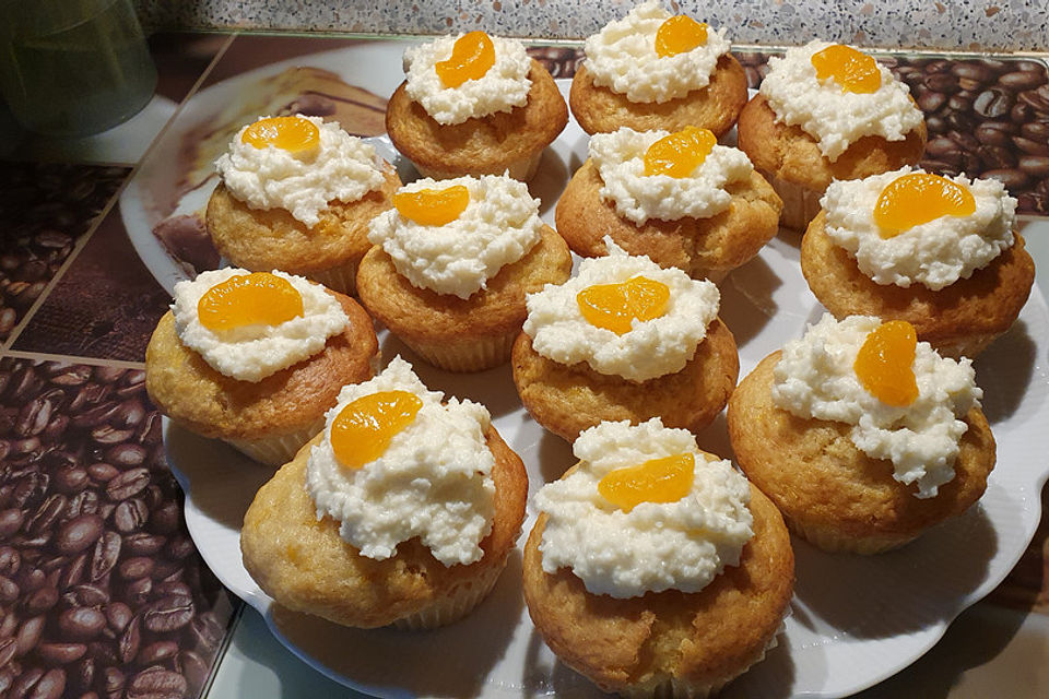 Mandarinen-Mascarpone-Muffins mit Kokos