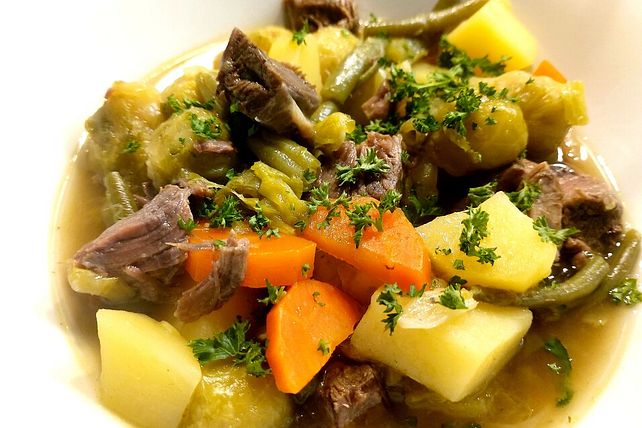 Herbsteintopf "Quer durch den Garten" von balfrin Chefkoch