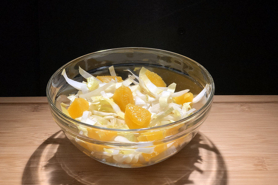 Chicorée-Orangen-Salat