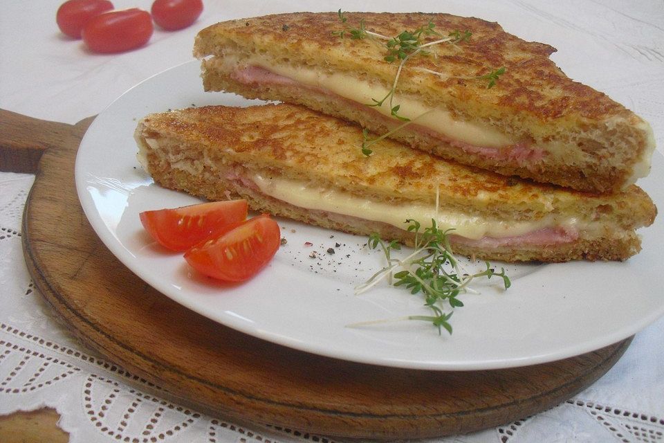 Schinken-Käsetoast aus der Pfanne