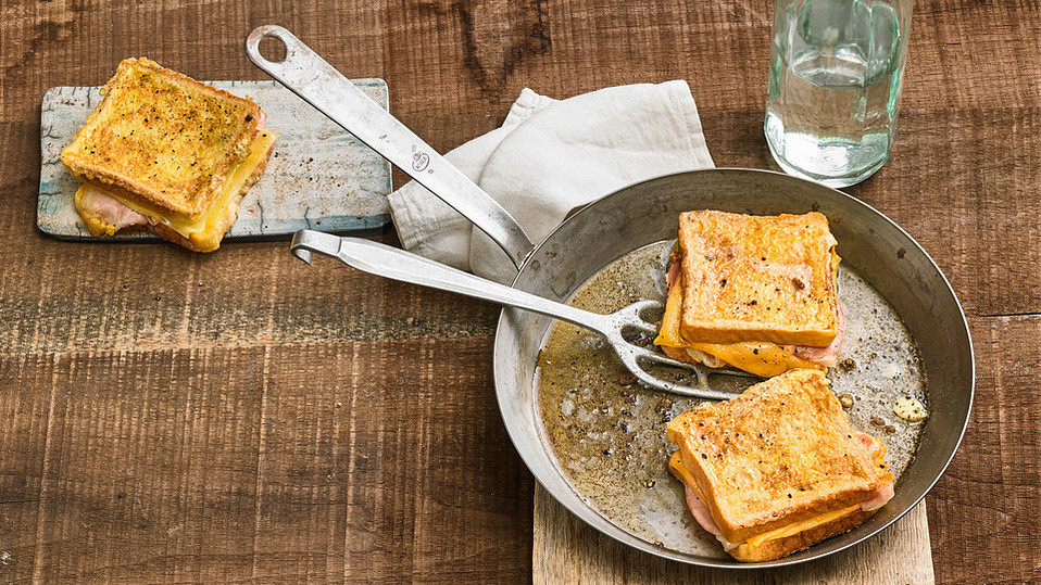 Schinken-K-se-Toast-aus-der-Pfanne