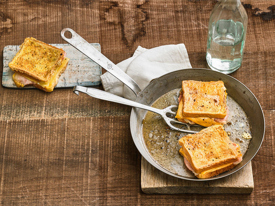 Schinken - Käse - Toast aus der Pfanne von Draconia | Chefkoch