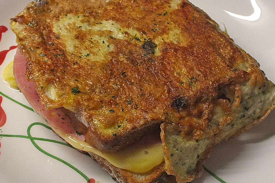 Schinken-Käsetoast aus der Pfanne