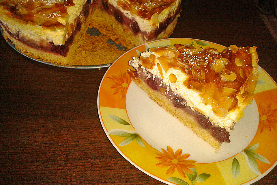 Obstkuchen mit Schmandhaube