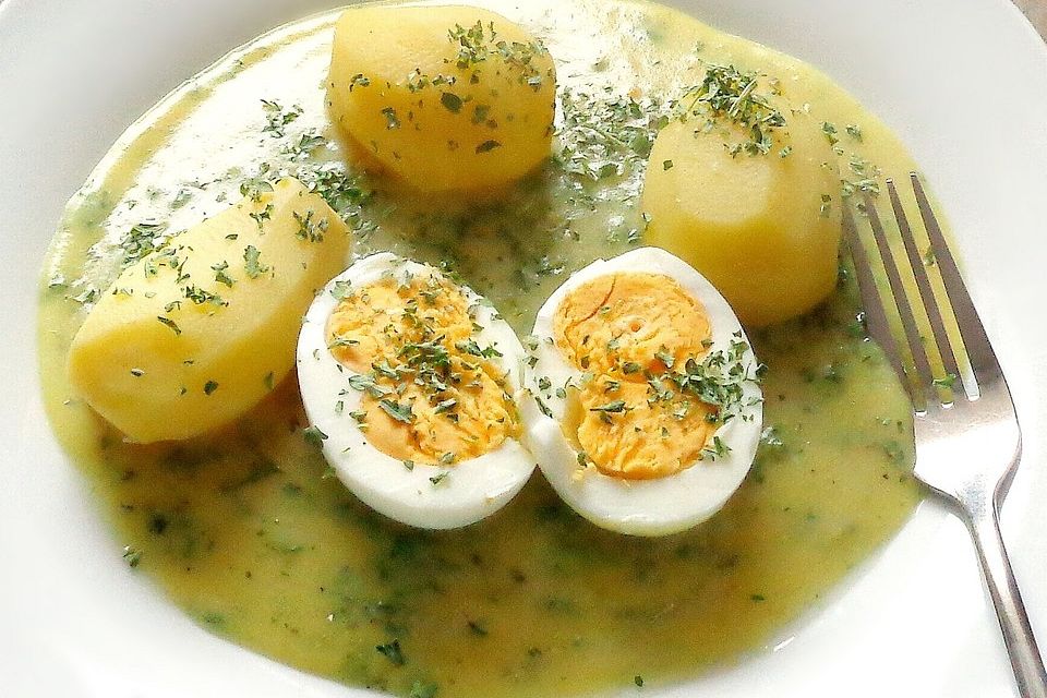 Eier in Petersiliensauce nach Muttis Art Eier in Petersiliensauce nach Muttis Art