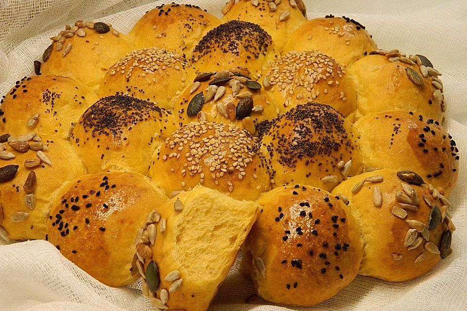 Mausis herzhafte Partybrötchen