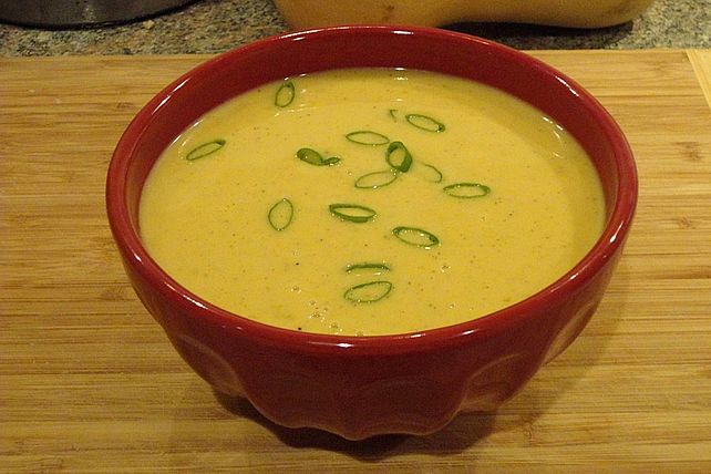 Butternut-Kürbissuppe mit Birne und Kokosmilch von Kochperiment| Chefkoch