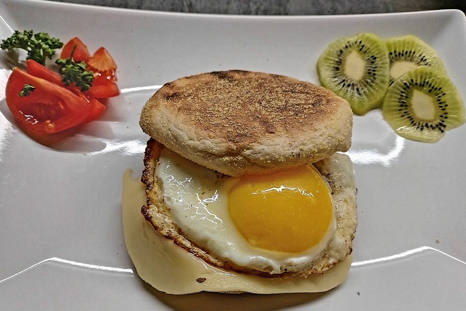 Toastie mit Spiegelei und Käse