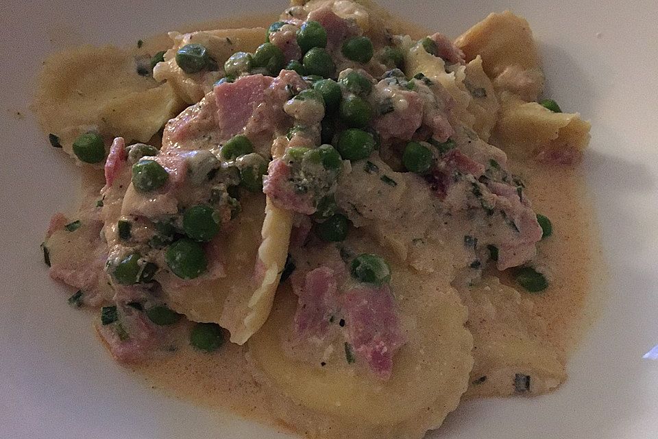 Tortellini-Schinken-Topf