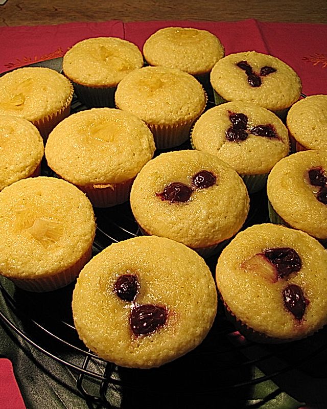 Ananasjoghurt-Kokos-Muffins oder Cakes