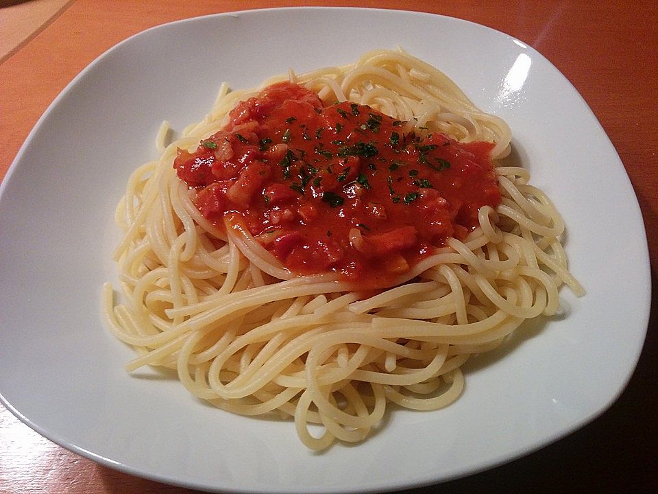 Spaghetti mit Speck-Bolognese-Sauce von Kochqueen123| Chefkoch