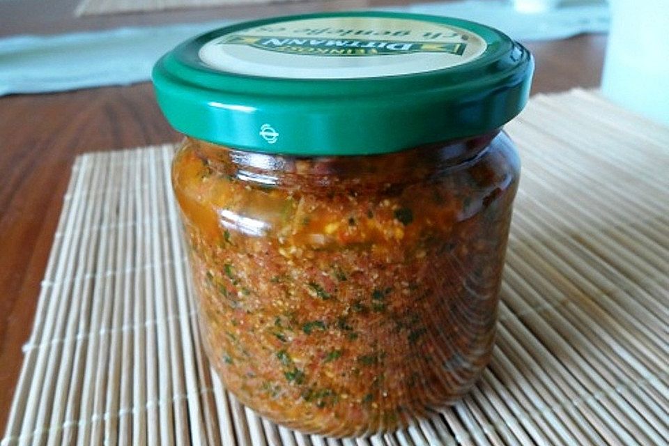 Mein Tomaten-Walnuss-Pesto