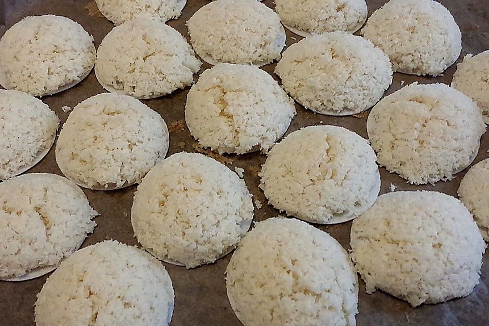 Weihnachtliche vegane Raffaello