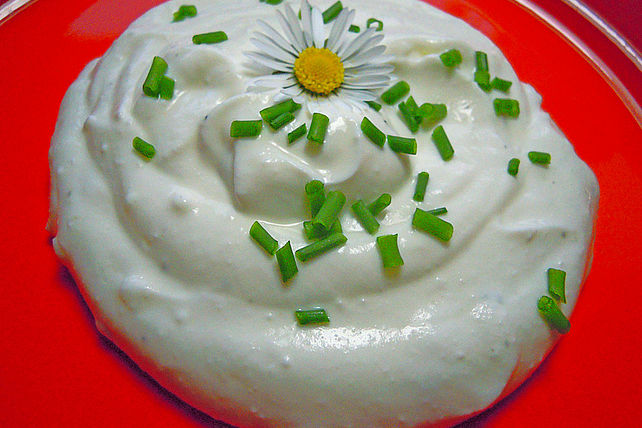 Sour Cream mit Knoblauch von carmenkocht| Chefkoch