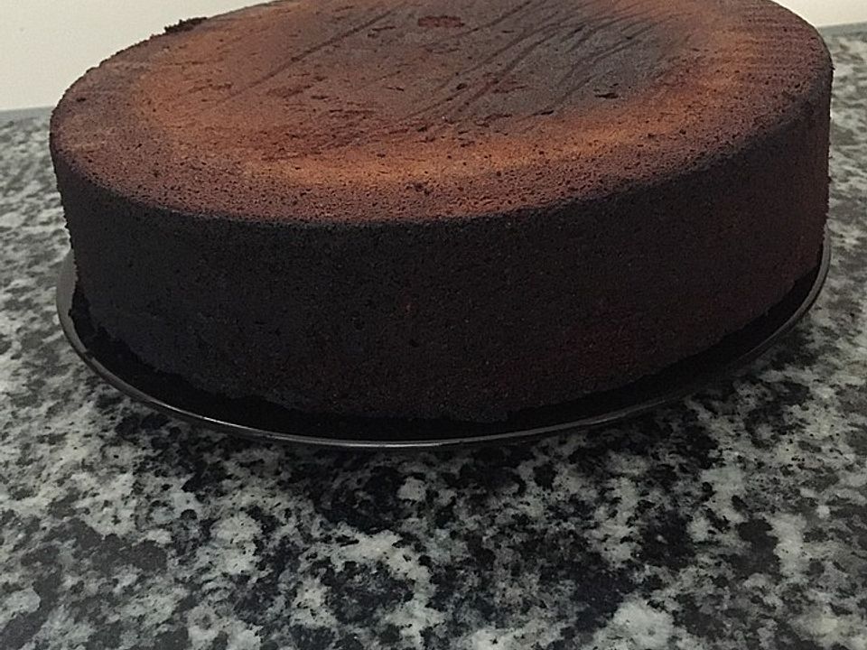 Luftiger fruchtiger Schokoladenkuchen von Silma15| Chefkoch