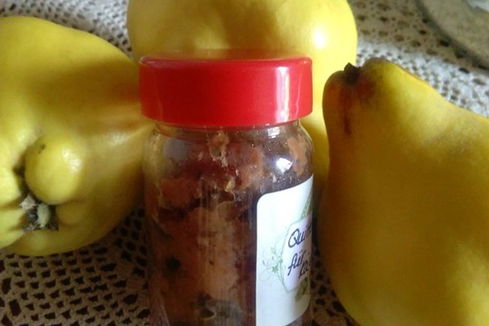 Quitten-Ingwer-Chutney mit Chili