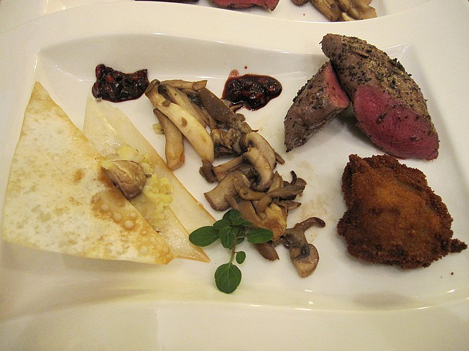 Rehmedaillons mit einer Variation von Pilzen von GourmetKathi| Chefkoch