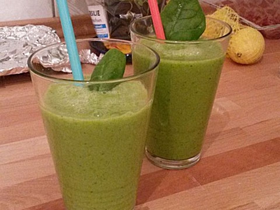 Gr Ner Smoothie Mit Spinat Mango Und Banane Von Sonali Chefkoch