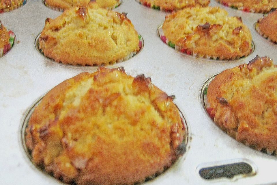 Bananenmuffins mit Walnuss - Topping