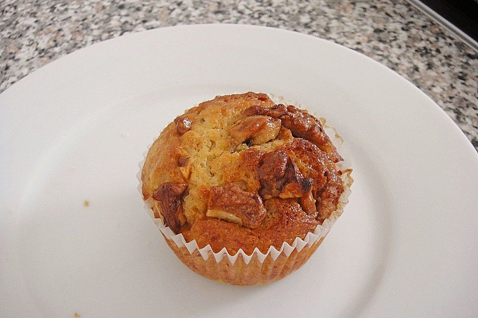 Bananenmuffins mit Walnuss - Topping