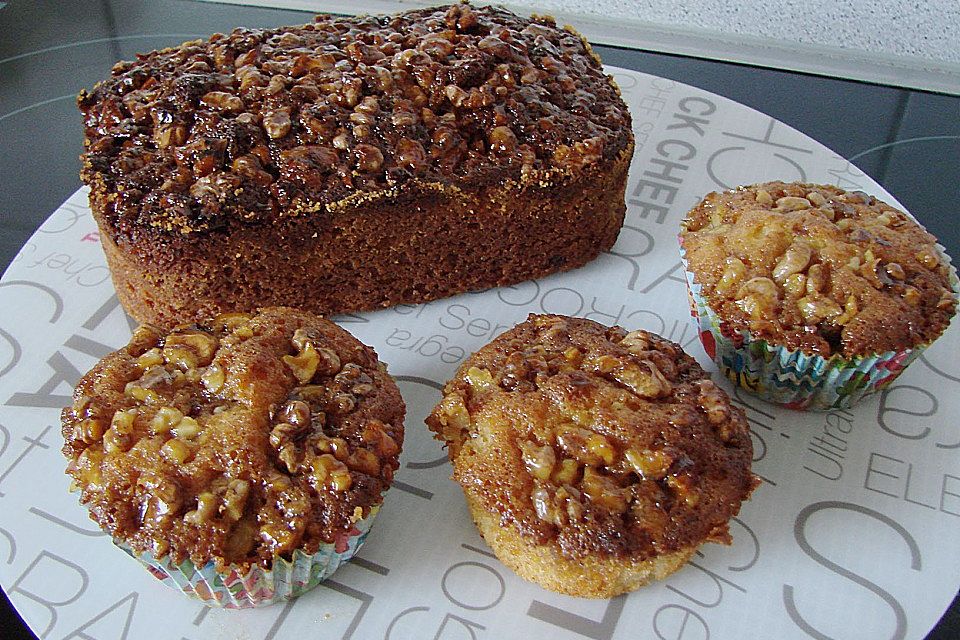 Bananenmuffins mit Walnuss - Topping