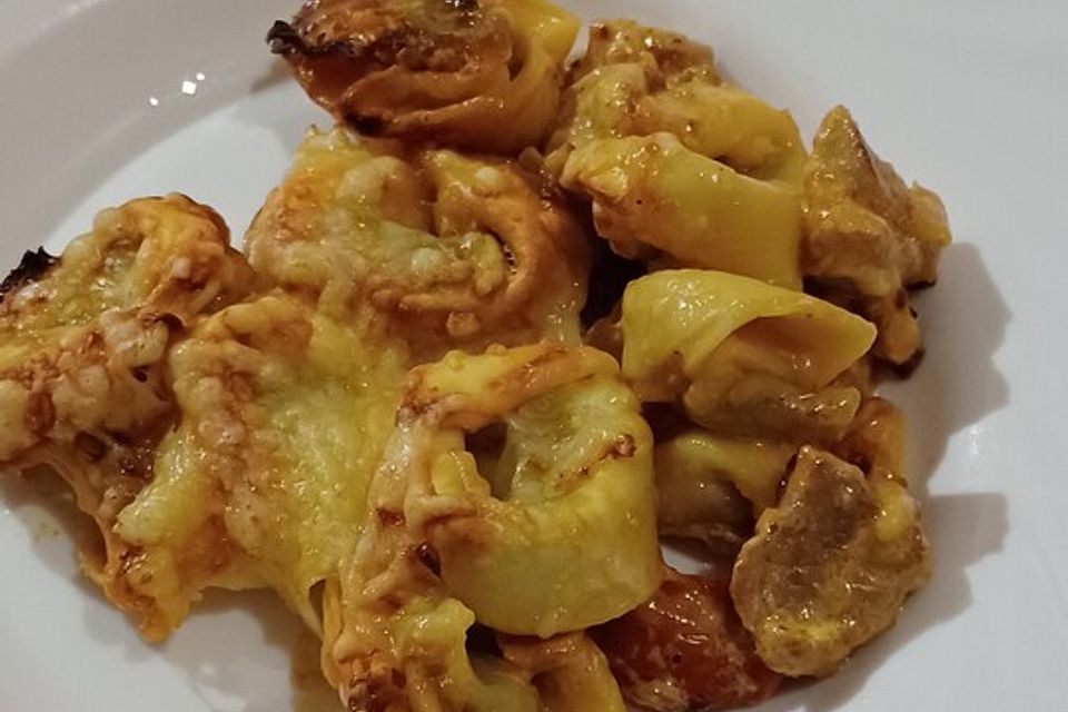 Tortellini-Hähnchen-Auflauf