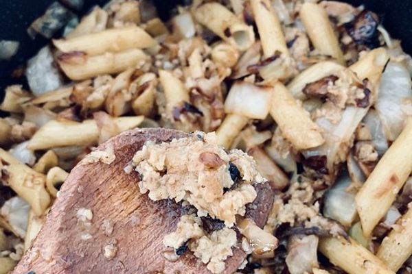 Vegetarisches gebratenes Hackfleisch ohne Soja von küchen_zauber | Chefkoch