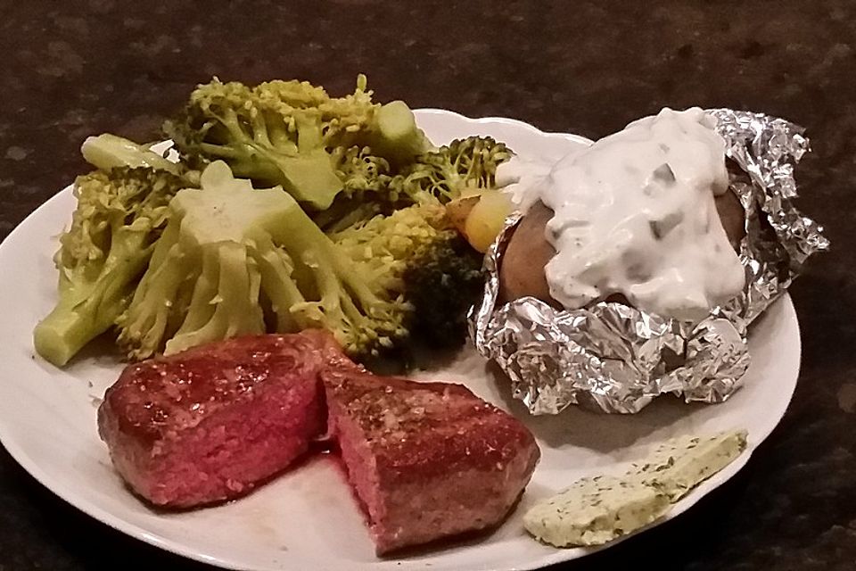 Rindersteak Sous Vide mit Rotweinreduktion