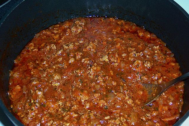 Einfache Tomaten - Hacksoße zu Spaghetti von demelzea | Chefkoch