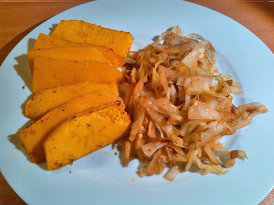 Gebratener Weißkohl mit Kreuzkümmel und Chili von weisenheimer| Chefkoch