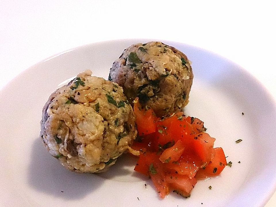 Semmelknödel mit Steinpilzen von Zebra15| Chefkoch