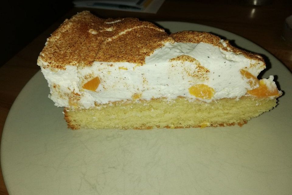 Fantakuchen mit Pfirsichschmand