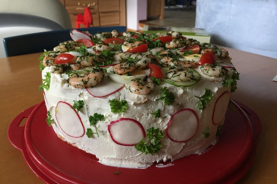 Festliche Sandwichtorte